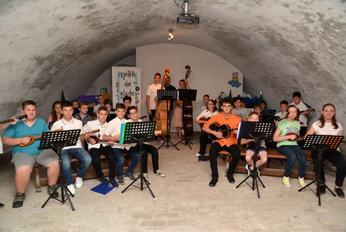 Svjetski dan glazbe 2022. - fotogalerija Slavonski Brod